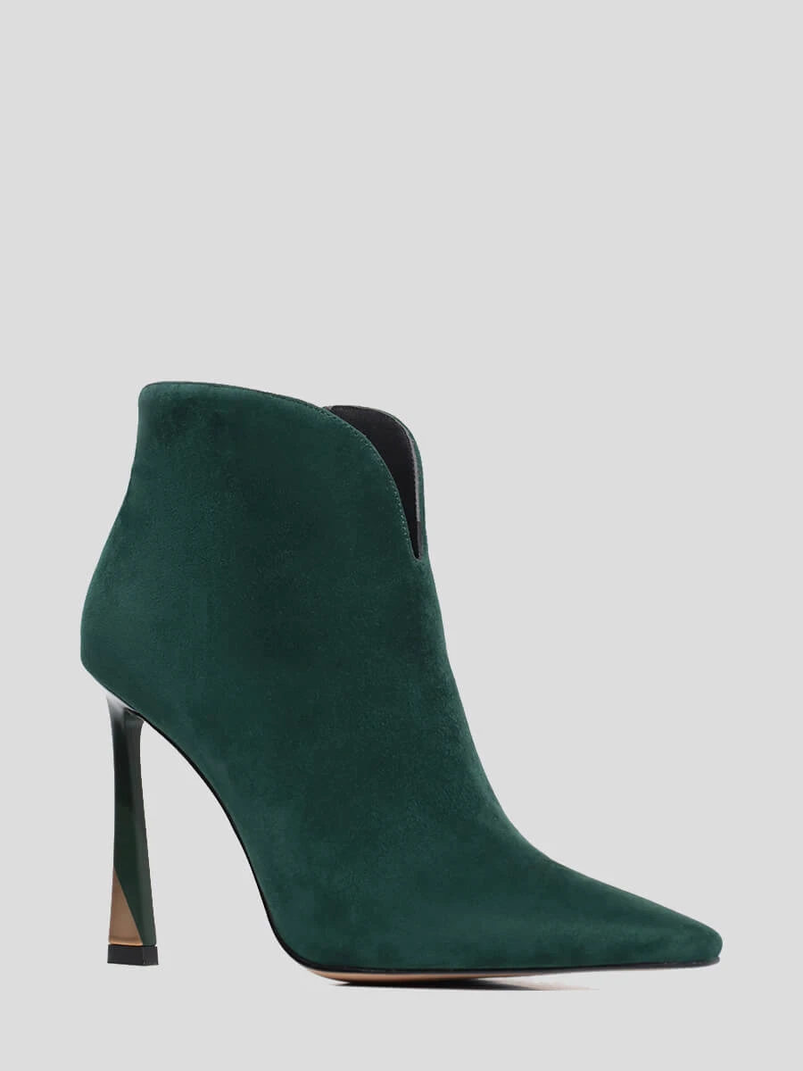 изумрудный