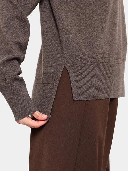 Свитер GUV008-23 GUV008-23 | 5