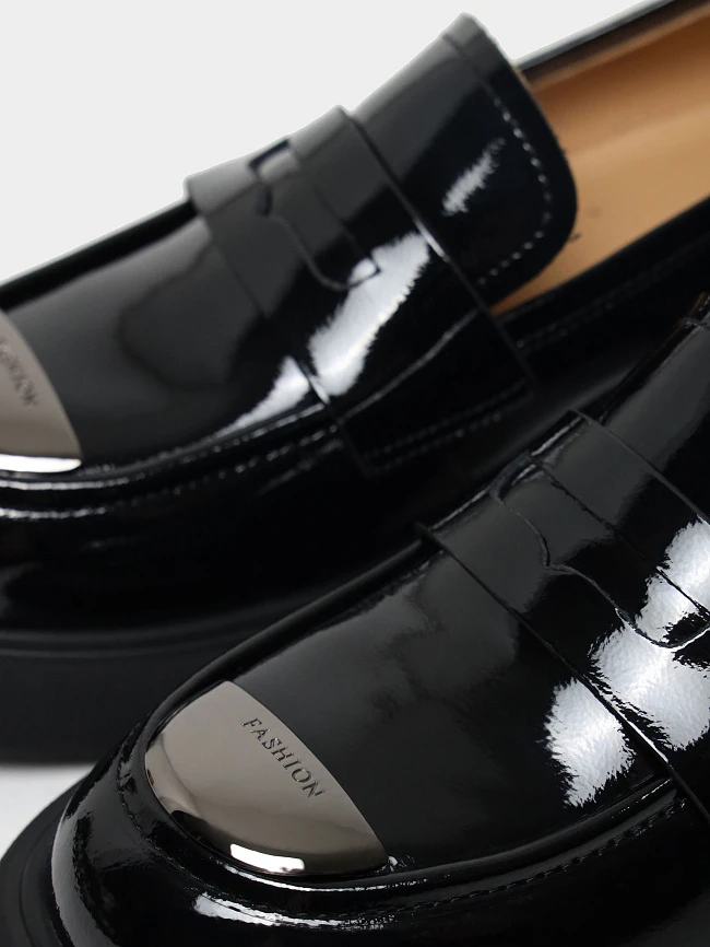 Лоферы женские всесезонные, цвет черный, натуральная кожа и полимерные материалы 1849340 | 6