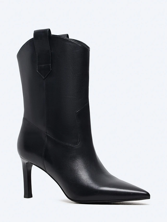 Полусапоги женские демисезонные, цвет черный, натуральная кожа 1730805 | 1