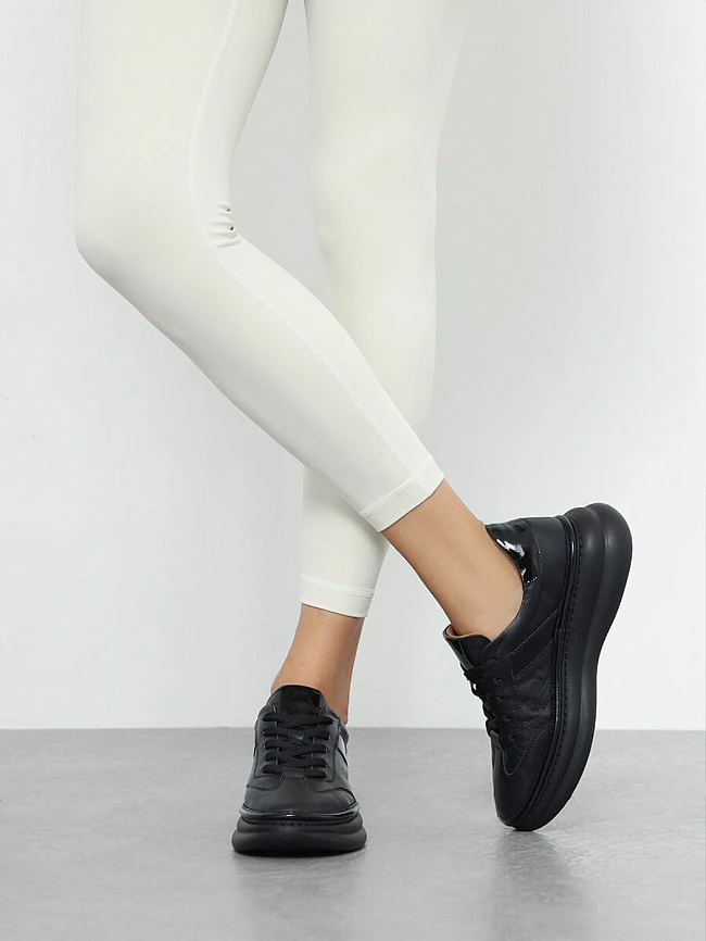 Кроссовки женские демисезонные, цвет черный, натуральная кожа 1221535 | 10