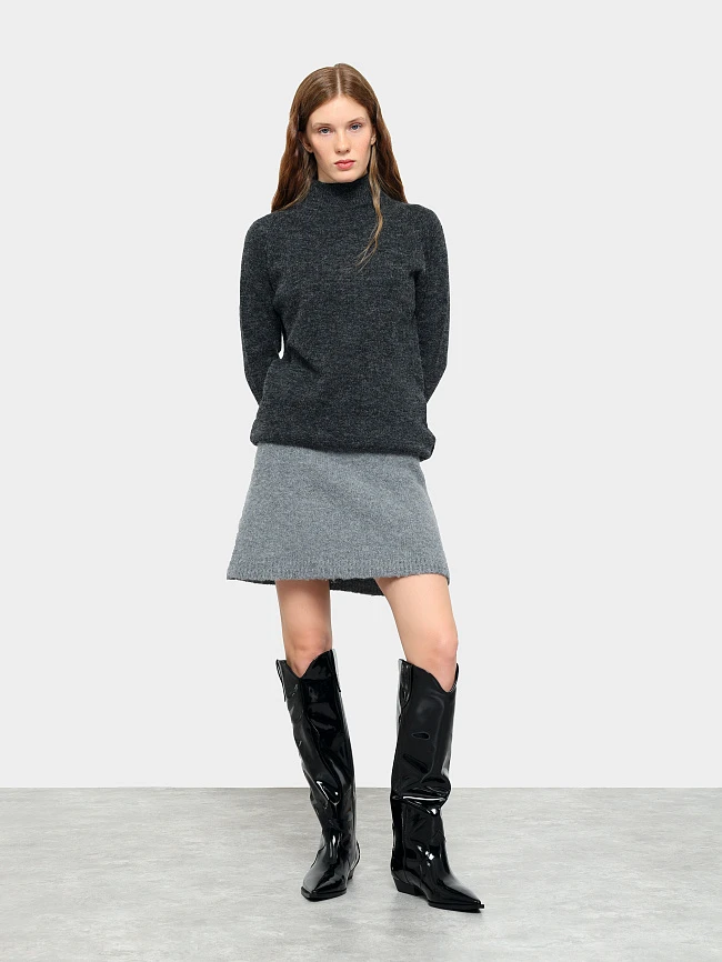 Сапоги женские демисезонные, цвет черный, искусственная лаковая кожа 6550378 | 12