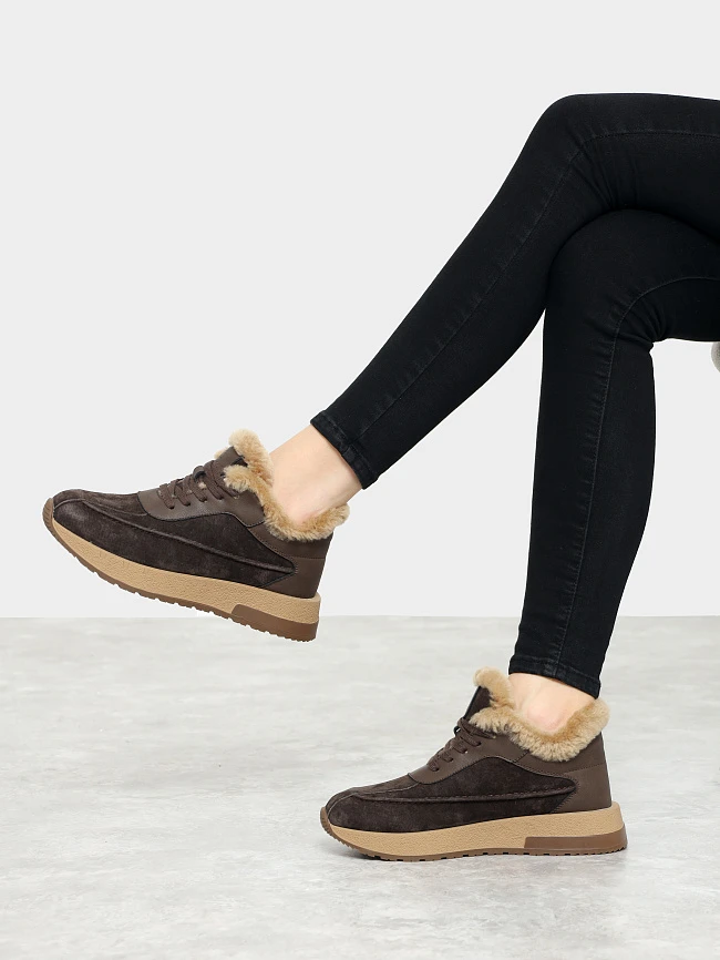 Кроссовки женские зимние, цвет коричневый, натуральный нубук/натуральная кожа и полимерные материалы/натуральный мех 24VC116M | 12