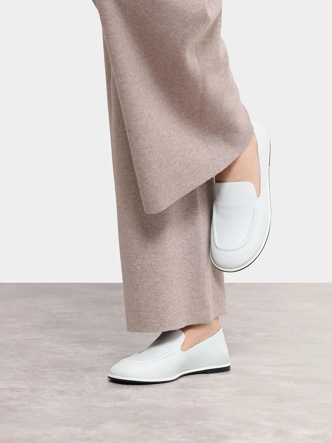 Лоферы женские всесезонные, цвет белый, натуральная кожа и полимерные материалы 1849748 | 9