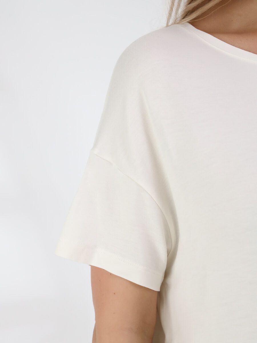 TR526-02 Пижама (футболка+брюки) женская белый+94% вискоза, 6% эластан