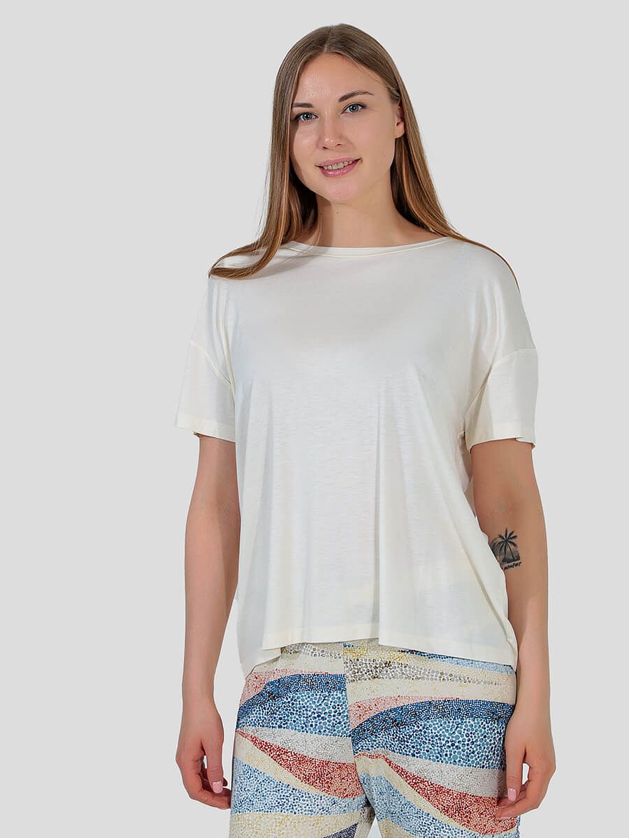 TR526-02 Пижама (футболка+брюки) женская белый+94% вискоза, 6% эластан