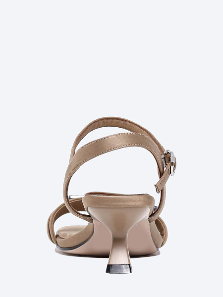 Босоножки